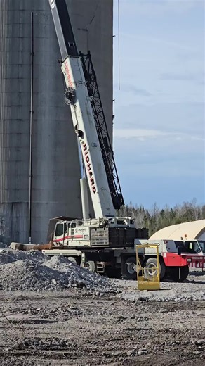 Silo Demolition Techniques with Brokk 520D
