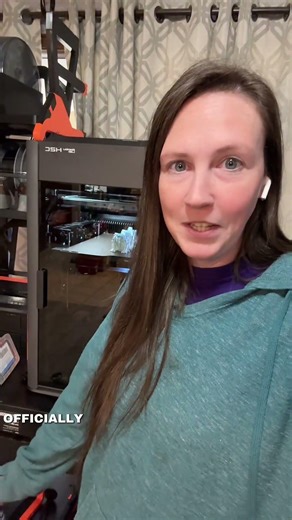 Officially starting a 3D printing business! Follow along to learn 3D printing with me!