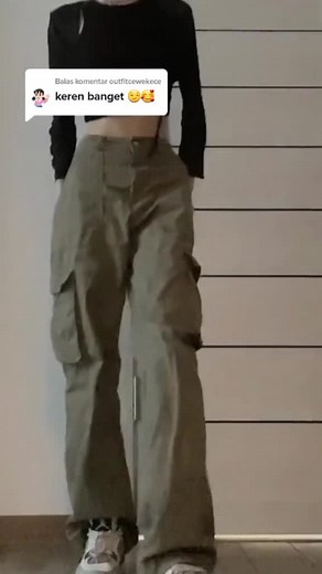 Stylish Outfit Ideas Featuring Cargo Pants