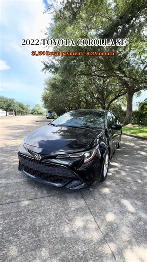 🔥 2022 Toyota Corolla SE 🔥 Sporty, económico y listo para la calle. 😮‍💨 💰 Financiamiento disponible ✅ Fácil aprobación 📲 Escríbeme por DM para más información #ToyotaCorolla #CorollaSE #Toyota2022 #CarrosEnVenta #HoustonTX