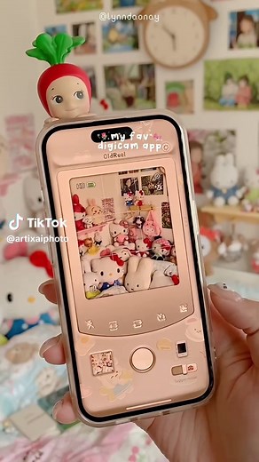 the cutest digital camera app 🫧🤍