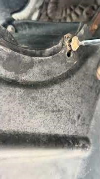 2010 to 2013 Ford transit connect horn location and replacement