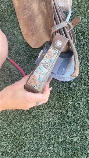 Out with the old and in with the new! Custom conchos can change the look of any saddle. ❤️🌹 #therowdyrose #CustomMade #concho #westernlifestyle | The Rowdy Rose, Inc.