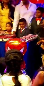 b AVR EVENT 0126871906 & 0178141916 🍁We provide 🍁 🎈 Balloon decoration 🎁 Suprise gift delivery 🎉 Surprise party deco 🤡 Clown /mascot/facepaint 🎊 Party argment 👌 fb page link 👇 https://www.facebook.comhh | AVR EVENT