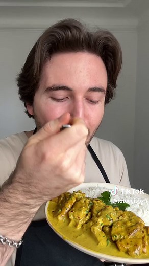 Curry de Poulet : Une Recette Irrésistible à Tester !