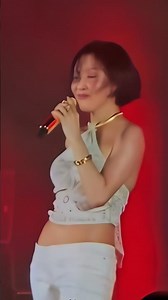 She Sang the Loneliest Line… With the Biggest Smile | HWASA "Good Goodbye" 2026