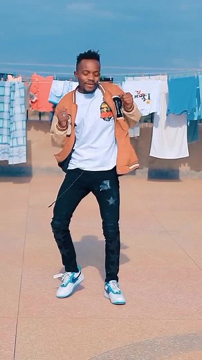 Exploring the Art of Deep Kiss with The Cluster Ke and Javan Wonder