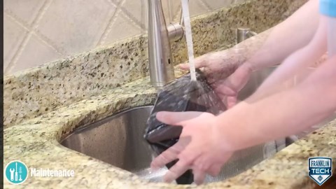 Little Giant VCMA-20ULS 115 Volt, 80 GPH, 1/30 HP Automatic Condensate Removal Pump for HVAC/Refrigeration Systems/Dehumidifiers with Overflow Detection Switch and 6-Foot Cord, White/Black, 554425