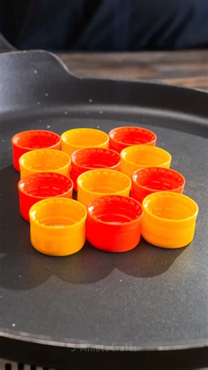 Turn Trash into a Dream Car with Plastic Recycling! ♻️🌟 | 5-Minute Crafts Green