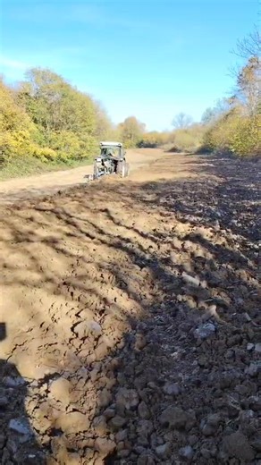 Kutina Stupovača traktor Agro plus 90 konja i plug okretač Rabenvek | TRAKTORI . HR