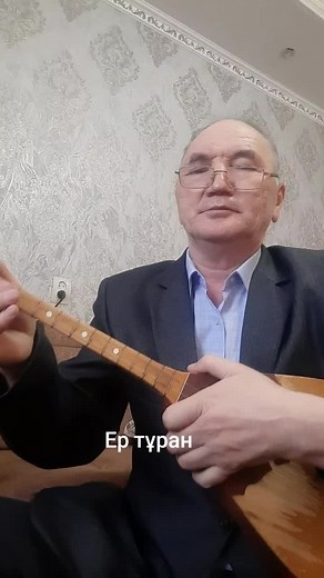 Exploring Traditional Stringed Instrument Techniques