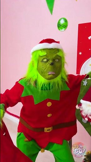 これまでで最も混沌としたクリスマスのクラフト 🎄😂