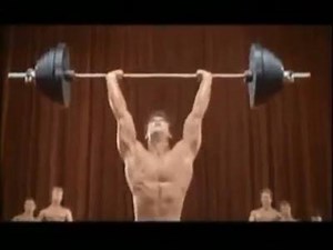 Negli anni '50 il culturismo era ARTE. Non uno sport ma vera e propria arte. Possiamo constatarlo il questo filmato che ritrae il Mr Universo del 1954 in cui il protagonista indiscusso è Steve Reeves. Statue viventi che mostrano la massima espressione della loro prestanza fisica ottenuta con passione e sana sperimentazione. Il tutto con lo scopo sia estetico che salutistico. #stevereeves #oldshool #oldisgold #culturismo #bodybuilding #leggende #legends #alexluciopt | alexluciopt.com