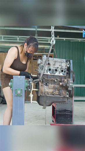 Her Father Taught Her One Thing Before He Died… Then She Shocked the Whole Garage | Quantum Maker #diy #girls #asmr