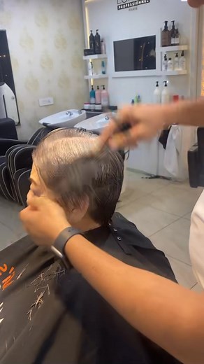 Daringly Short, Super Chic!” #layers #haircuttransformations #shortlayers #hairstyleinspo #hairstyle #tutorialvideo #blowdry #haircuttransformation | alis midaas 8