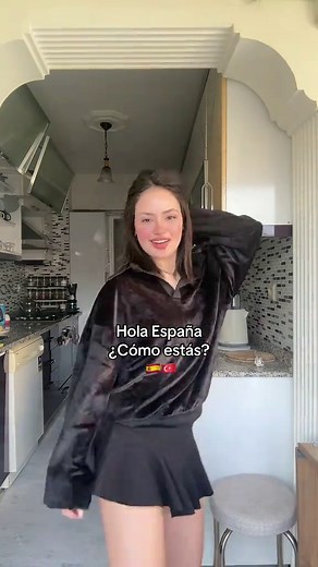 Lara Alpaslan'ın Barbi Oyunları ve İspanya Doğum Günü