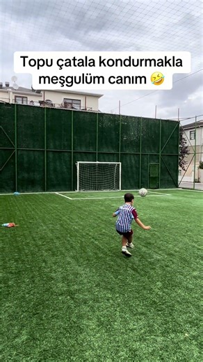 Topu çatala atmakla meşgulüm❤️ #viralvideo #football #viral #shorts #youtubeshorts #shortvideo #edit