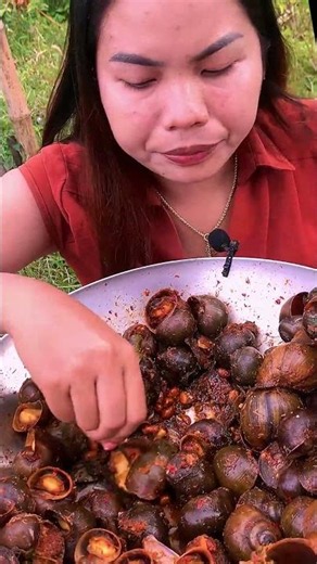 Wow so yummy snail fried , snails recipe #shorts #short #food