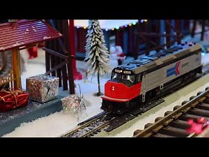 Athearn #G63971 HO SDP40F With DCC & Sound, Amtrak #540