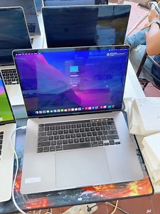 255 reactions · 16 shares | 600$ ប្រូម៉ូសិន MacBook Pro  ឆ្នាំ2019...
