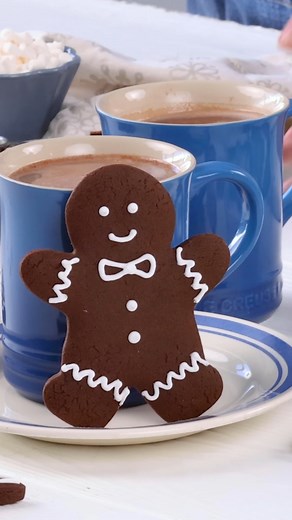 6.3K views · 57 reactions | What's more fun than making gingerbread men during the holidays? Making gingerbread men with hot cocoa baked right into the cookie! Gather the family because everyone will enjoy baking and decorating these Hot Cocoa Gingerbread Cookies. They also make a great gift packaged with a hot cocoa mix. #gingerbreadmen #gingerbreadcookies Recipe: https://www.imperialsugar.com/recipes/hot-cocoa-gingerbread-cookies | Imperial Sugar | Facebook