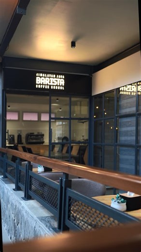 Himalayan Java | 📍Pokhara on Instagram: "Master Coffee Skills Barista Class starts from 20th Jan | 11AM–2 PM 🎓 Limited Seats + 15% OFF(TILL 28 FEB) | RESERVE YOUR SPOT | 📞+9779700025043 - HIMALAYAN JAVA SCHOOL ,LAKESIDE"