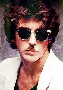 DE MÍ - Charly García - LETRAS.COM