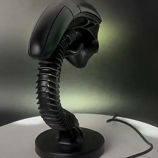 UNIQUE Alien Creature Resin Lamp 👽 Sci-Fi Home Decor Figurine #Shorts