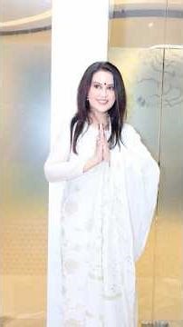 Amruta Fadnavis meets Jagadguru Ramanandacharya Narendracharya | Water Conservation Awareness