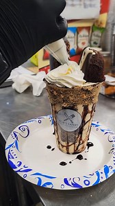 Vacation calories don't count! 💯 One of our newest Blue Ridge restaurants features delectable shakes, hearty sandwiches, and personal Naan Pizzas! Stop by Bob's Eatery next time you visit Blue Ridge and treat yourself! 😋 To discover more local flavors visit: https://www.blueridgemountains.com/food-drink/ | Visit Blue Ridge GA