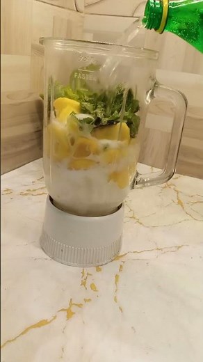 "Perfectly Peachy Margarita Recipe: A Sweet and Tangy Twist" #summerdrinks