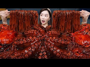ENG SUB) Seafood Combination FLEX 🔥 Amazing Octopus Jjajang Noodle Ramen Mukbang ASMR Ssoyoung