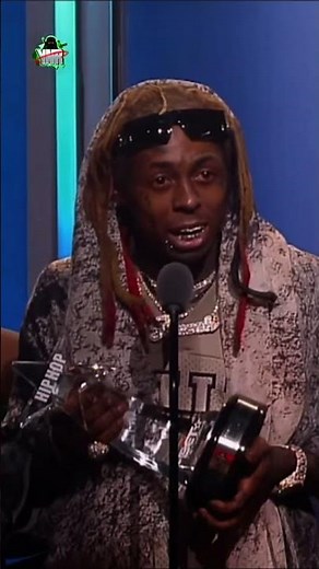 When Lil Wayne Told A Story After Receiving A Reward💯‼️#shorts