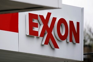 Exxon Mobil presses for lawsuit against climate activist shareholders to continue