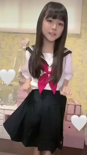 セーラー服に一瞬変身小学生 #Shorts