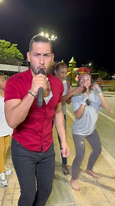 Una competencia de canto | VanesayCarlos Drama