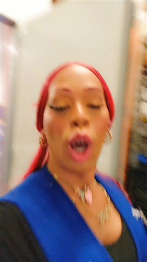 them customers alway come back #capcut #store #customerservice #fyp #work