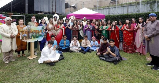 La MountView Academy celebra a las “culturas del mundo”