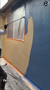 Spray Painting Exterior Stucco Wall Blue 🎨🏠 #painting #exterior #stucco