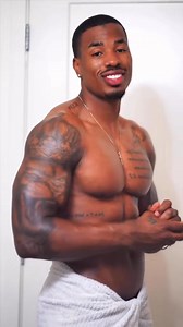 Happy Sunday everyone 🍫🌹❤️ Model: c.palmerofficial📸 YouTube: https://youtu.be/X8o9ZV4eMRU #sundayfunday #sexyblackmen | Black men hot chocolate
