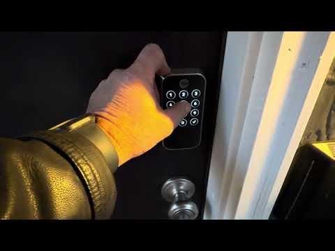 How to operate the Yale smart lock for Airbnb