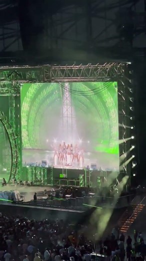 BEYONCE LIVE PERFORMANCE MUSIC CONCERT BEYONCE #beyonce #beyoncerenaissance #trending #concerttour