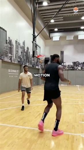 WHY NBA PLAYERS MISS FREE THROWS?! 😳 #shorts