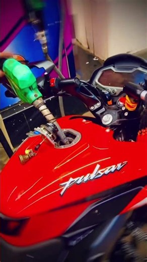 BIKE LOVER.❤️😎 #bikelover #shors #trending #pulsar #lamination #bikelife #riderlife #indianriders