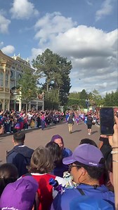 🇫🇷 "Rêvons... et le Monde s'Illumine", 4 Mars 2022 - 30 Septembre 2023. Un grand merci aux équipes pour nous avoir fait rêver tous ensemble ! #DisneylandParis30 🫧 🇬🇧 “Dream… and Shine Brighter”, March 4, 2022 - September 30, 2023. Thank you Cast and Crew for making us dream together! #DisneylandParis30 🫧 | DLP Report