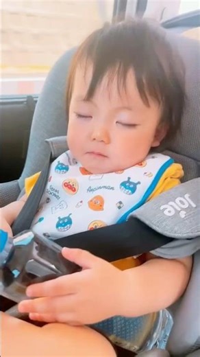 【1歳3ヶ月男の子】太陽と車の振動って心地良い～😪✨∕Boy1 year 3 months old The vibrations of the sun and the car are soothing