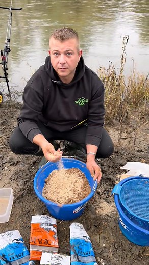 🔴REKA MORAVA - WONDER MIX kombinacija za reku!🔴 Poštovane kolege, ✔️Ovo je mix hrana koji mi daje sjajne rezultate na Moravi zadnjih mesec dana! ➡️U video snimku je sve prikazno! Bistro u Wonder Mix🎣 | Aleksandar Djokic