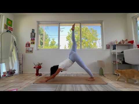Gentle-Energizing Morning Flow with Karina MoralEsSoul