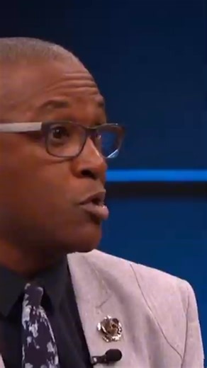 32K views · 987 reactions | “From In Living Color to The Steve Harvey Show — Tommy Davidson proves once again he’s a master of impressions. The spirit of Sammy lives on ✨ #TommyDavidson #SammyDavisJr #LegendsLiveOn” | TOMMY DAVIDSON | Facebook