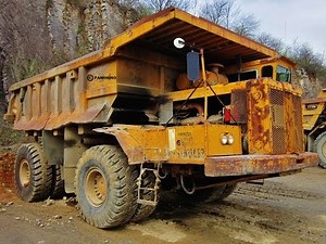 International Payhauler 180 Documentary